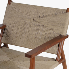 The Meadow-View Woven Lounge