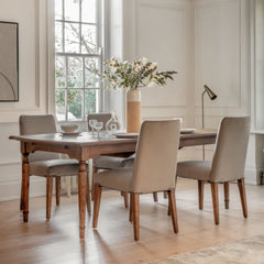 LakewoodCharm 6–8 Seater Dining Table