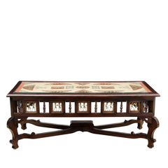 The Heritage Courtyard Table