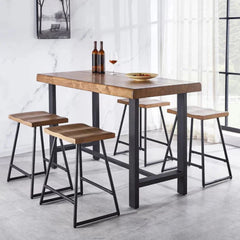 Modern Four-Seater Dining Table (clean & standard)