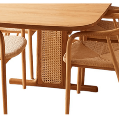 The Aris Dining Set